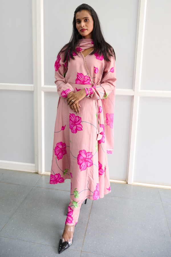 Kurta Set(Kurta Pant Dupatta) FL1160 Pink - Image 6