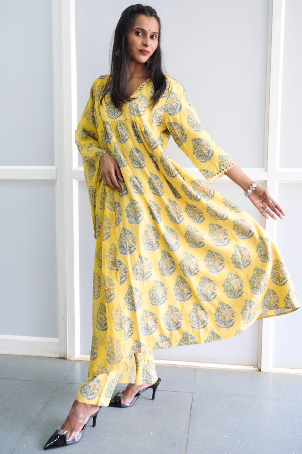 Kurta Set (Kurta Pant Dupatta) FL1125 Yellow